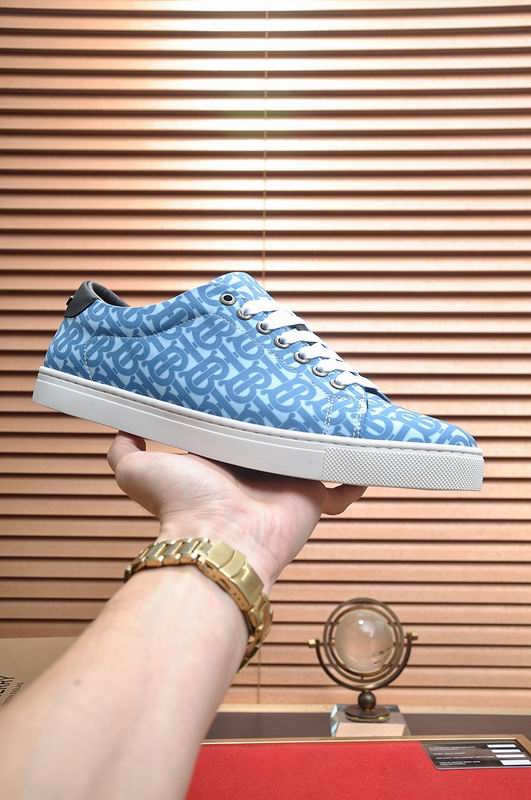 Burberry sz38-44 hnq0135
